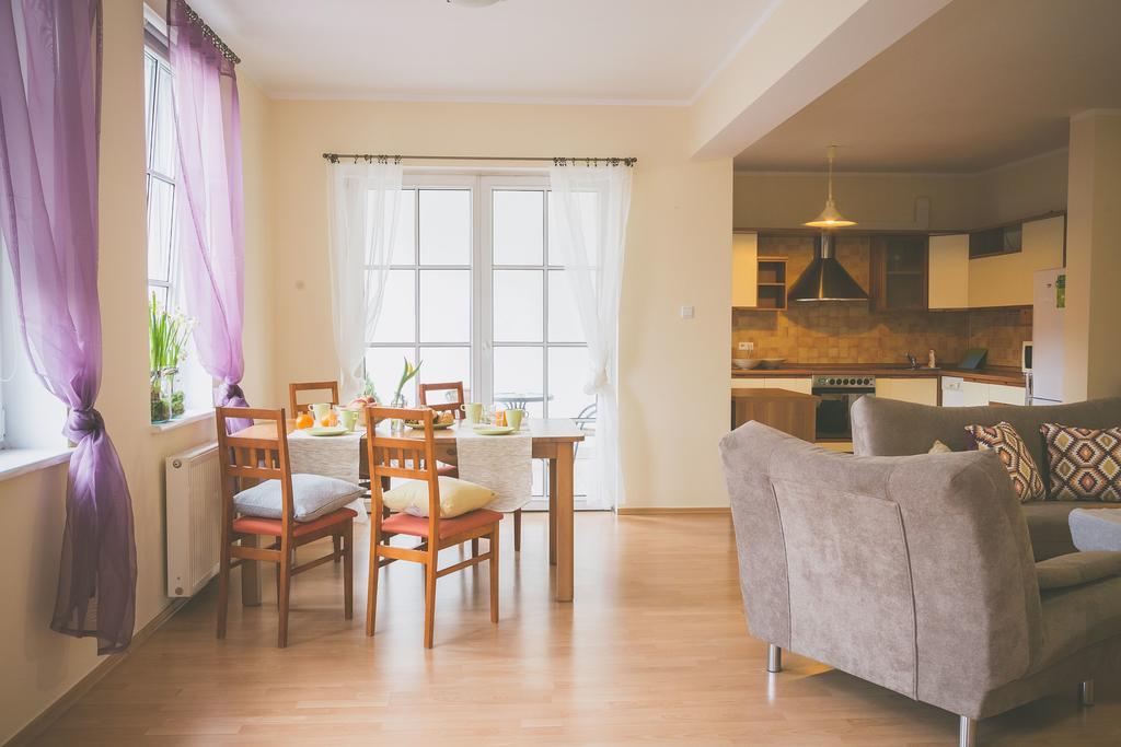 Apartamenty Przy Zamku Olsztyn  Exteriör bild